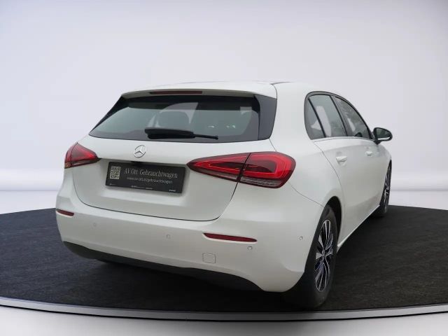 Mercedes-Benz A 180 A 180 d Hatchback Style