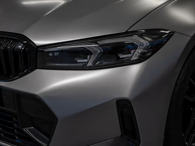 BMW 330 330i M-Sport Sedan xDrive