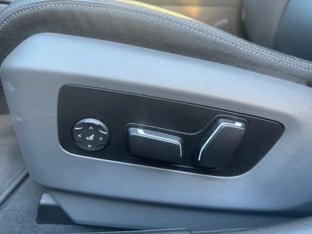 BMW i5 M-Sport Sedan