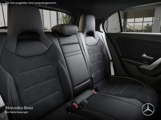 Mercedes-Benz A 200 A 200 d AMG Line