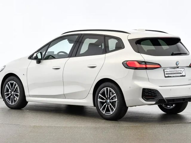 BMW 218 218d Active Tourer Sedan