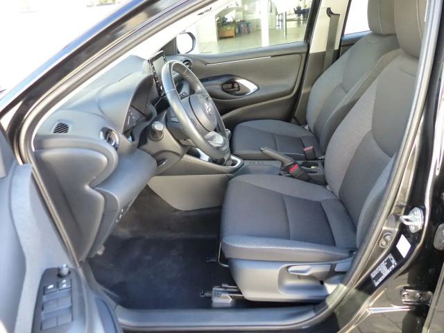 Toyota Yaris Hatchback