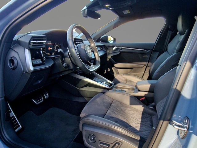 Audi RS3 Quattro S-Tronic Sedan