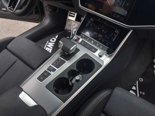 Audi S6 Avant Quattro