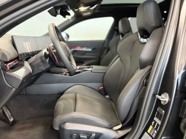 BMW M5 M5*GLASDACH*360°*HUD*MEMORY*B&W*AHK*GARANTIE*VOLL*