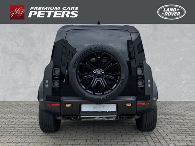 Land Rover Defender 110