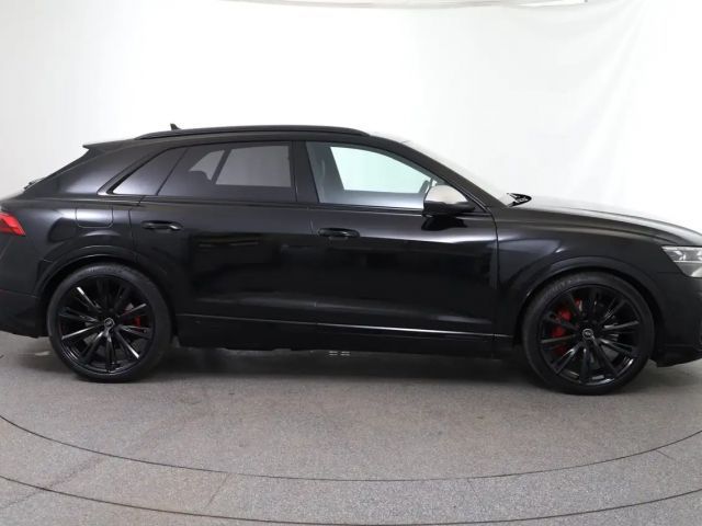 Audi SQ8 Quattro