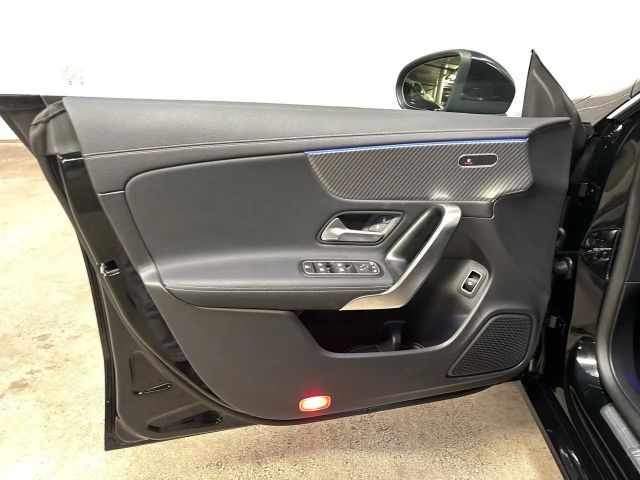 Mercedes-Benz CLA 180 Coupé