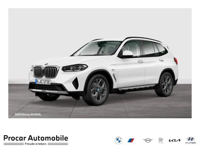 BMW X3 xDrive30e