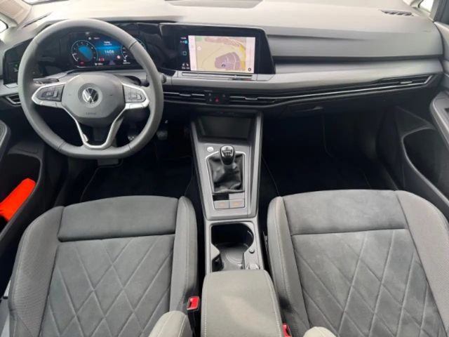 Volkswagen Golf 1.5 TSI Golf VIII Style