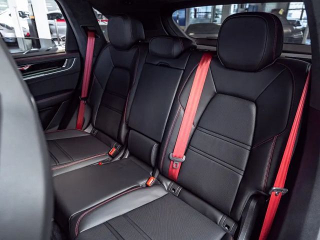 Porsche Cayenne E-Hybrid Turbo