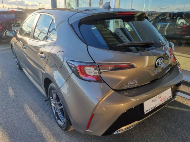 Toyota Corolla 5-deurs Active Hybride