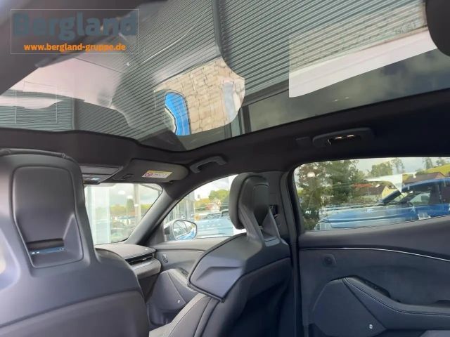 Ford Mustang Mach-E AWD GT