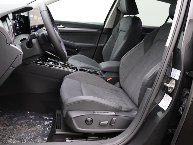 Volkswagen Golf 1.5 eTSI DSG Golf VIII Style