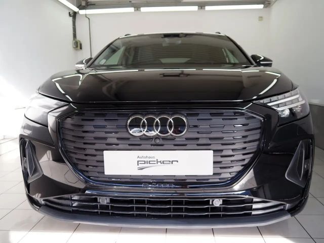 Audi Q4 e-tron Business Quattro