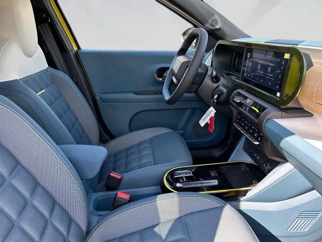 Fiat Grande Panda E La Prima