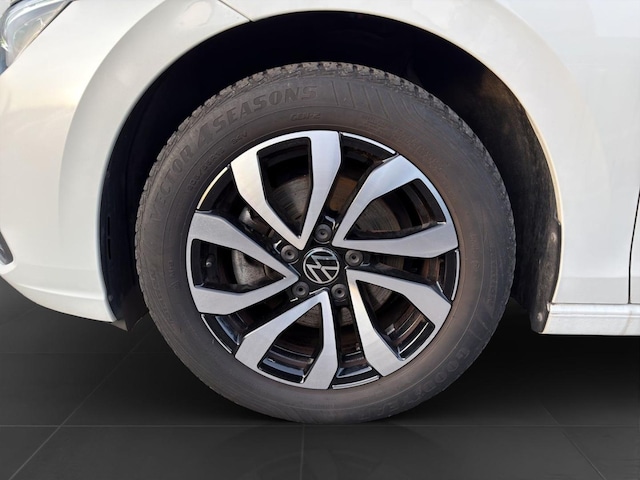 Volkswagen Golf 1.5 TSI