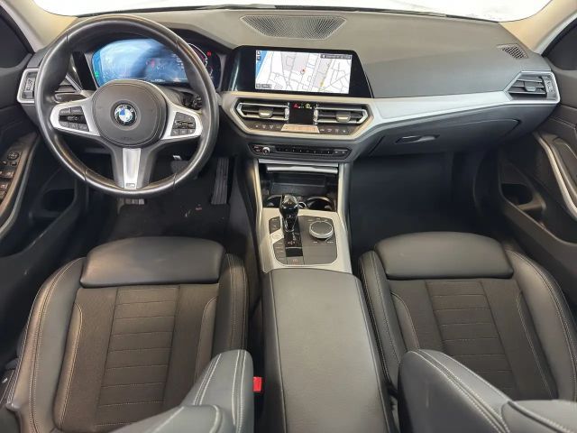BMW 320 320i Advantage pakket Sedan