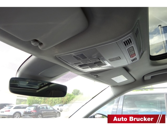 Skoda Superb 2.0 TDI Combi Style Style