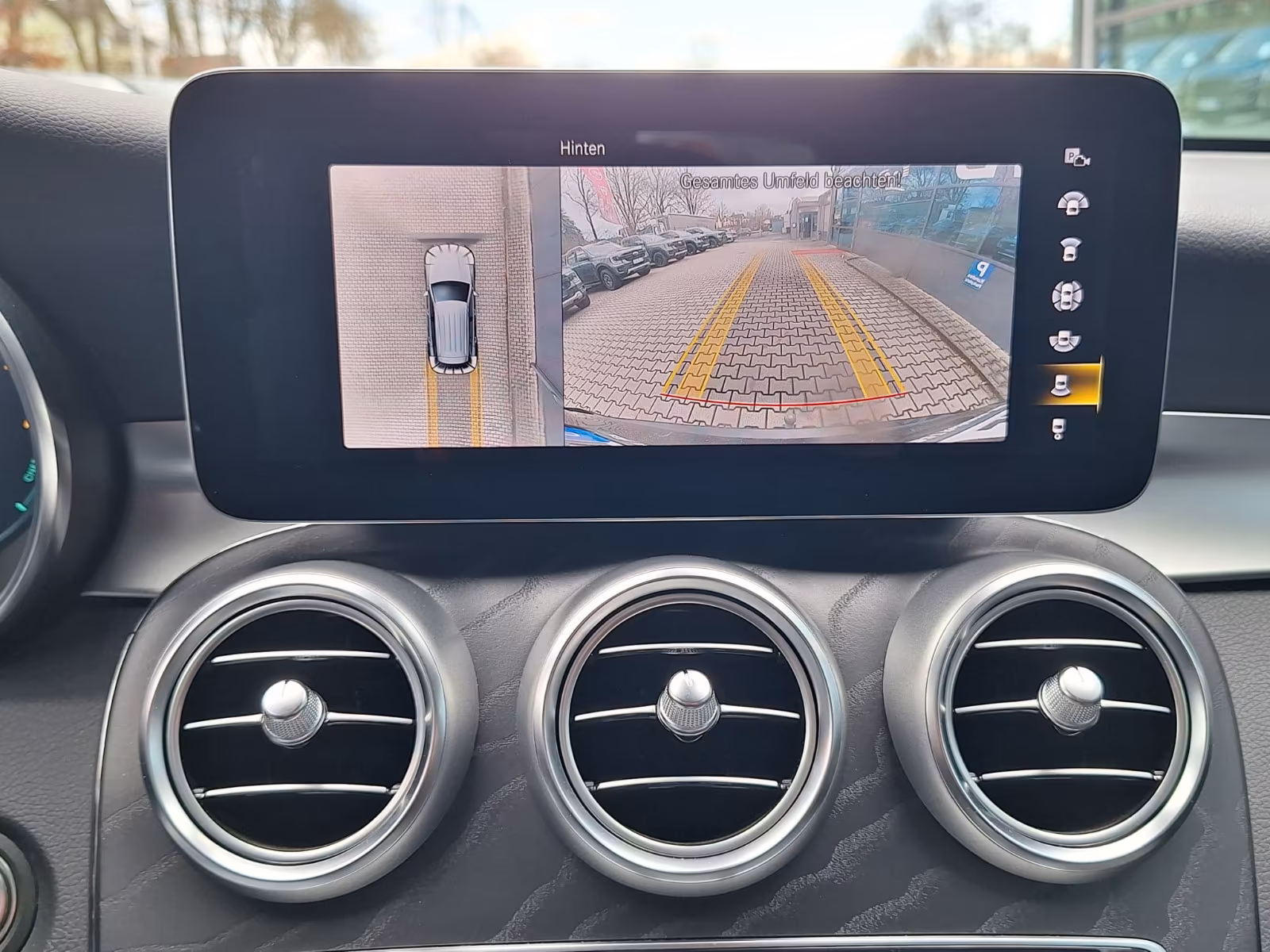 Mercedes-Benz GLC 300 4MATIC AMG Line