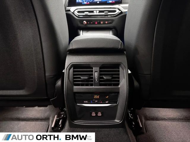 BMW 330 330i M-Sport Sedan xDrive