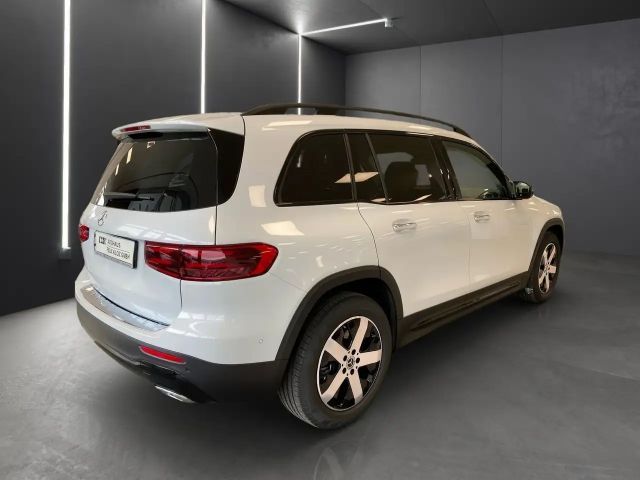 Mercedes-Benz GLB 250 4M*7-Sitz*AHK*Distr*Totwi*360*Mbeam*Memo