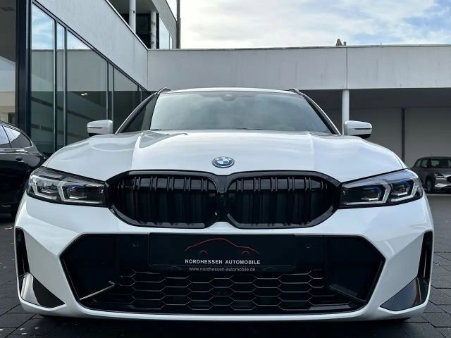 BMW 330 330e M-Sport Touring