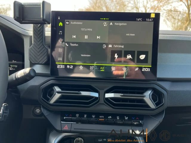 Dacia Bigster Hybrid 155