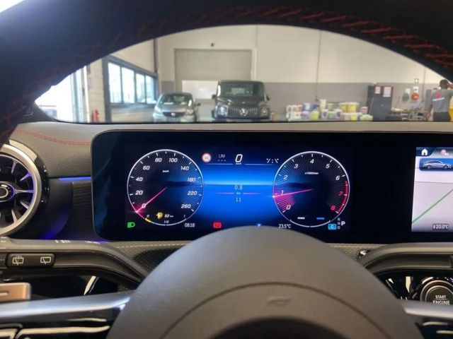 Mercedes-Benz CLA 180 CLA