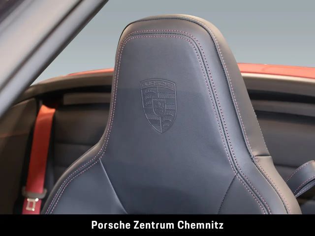 Porsche 911 Cabrio Carrera GTS