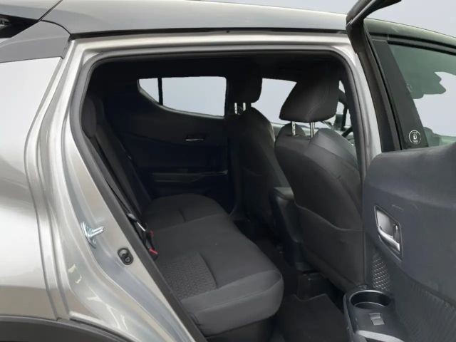 Toyota C-HR Hybride Team D