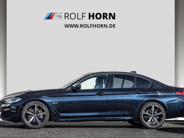 BMW 545 545e M-Sport Sedan xDrive