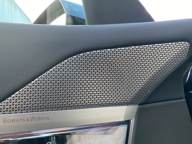 BMW 740 740d M-Sport Sedan xDrive