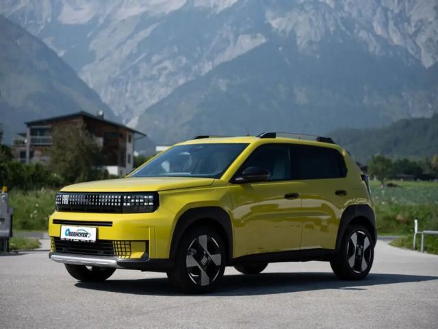 Fiat Grande Panda E La Prima