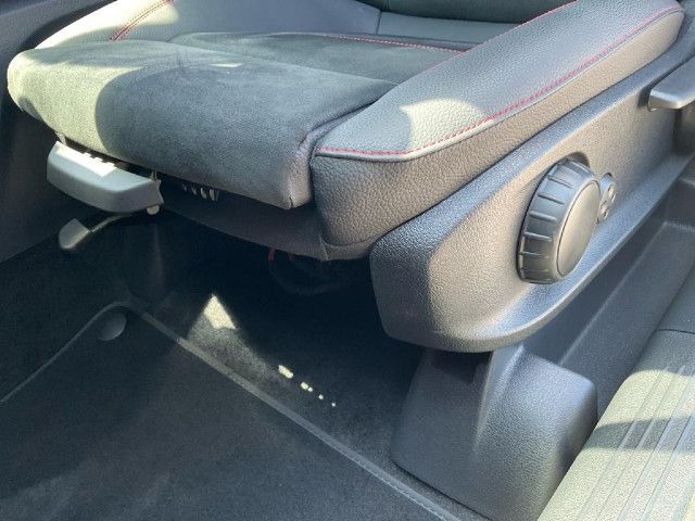 Mercedes-Benz GLB 200 GLB 200 d