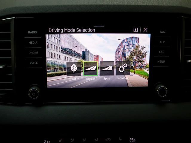 Skoda Karoq 1.5 TSI Sportline