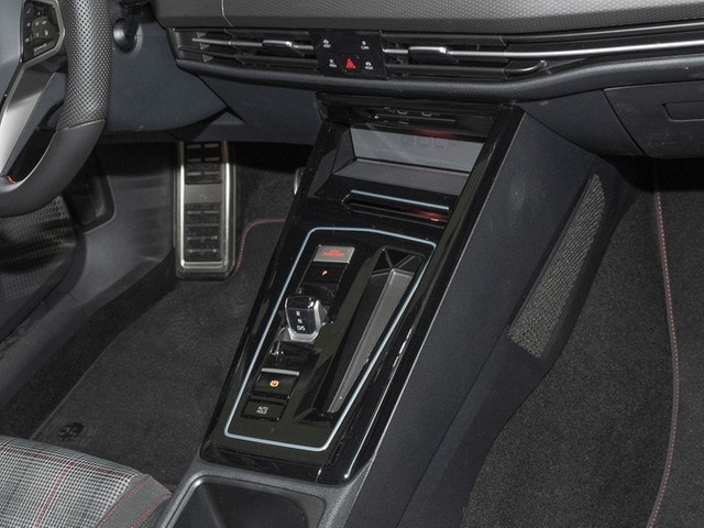 Volkswagen Golf 2.0 TSI DSG Golf VIII