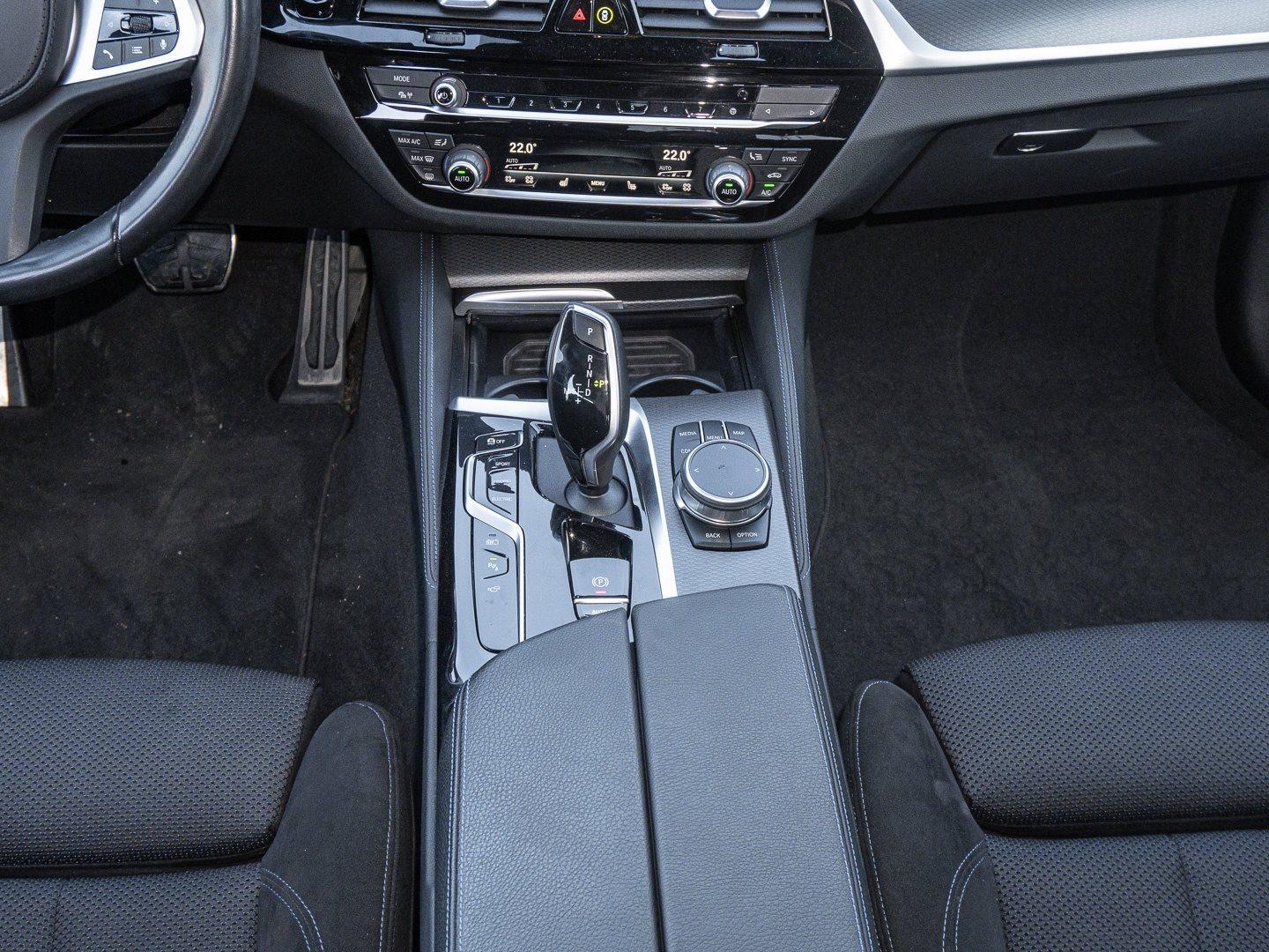 BMW 545 545e Sedan xDrive