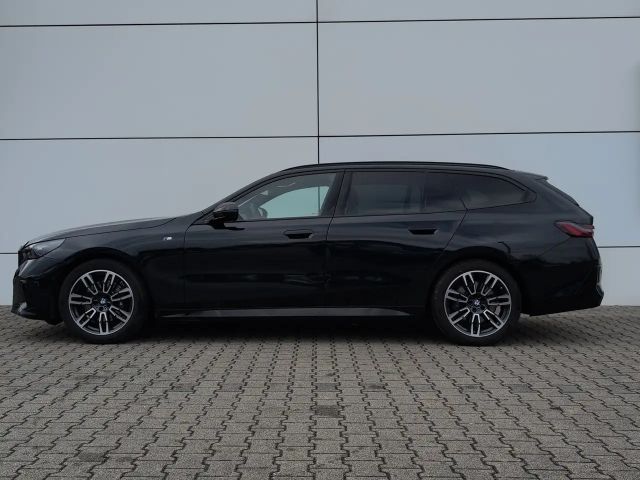BMW 520 520d M-Sport Touring
