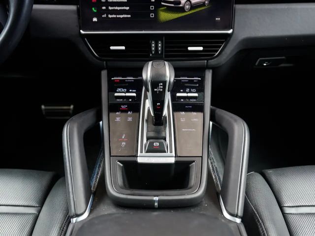 Porsche Cayenne E-Hybrid S Turbo