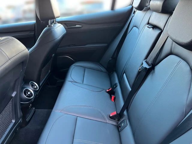 Alfa Romeo Stelvio AT8 Q4 TI