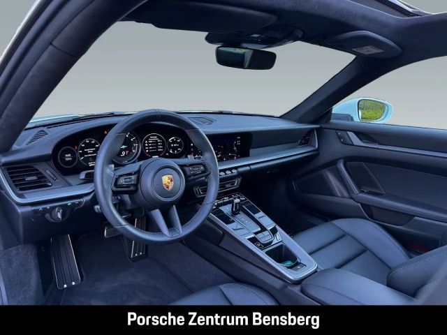 Porsche 911 992 Carrera Coupé