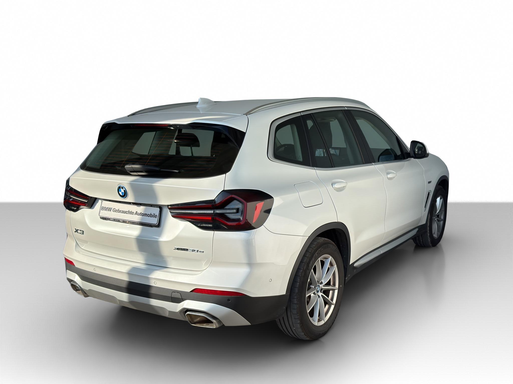 BMW X3 xDrive30e