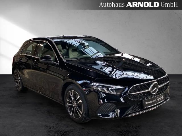 Mercedes-Benz A 200 Progressive