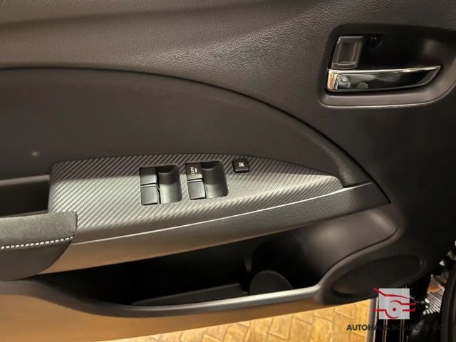 Mitsubishi Space Star Star