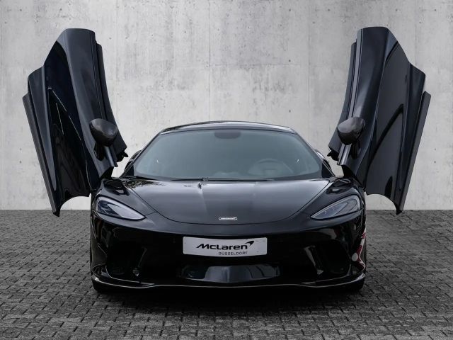 McLaren GT Onyx Black, Black Pack. Sports Exhaust