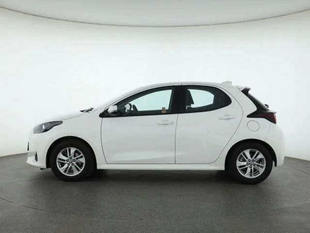 Toyota Yaris Hatchback Team D