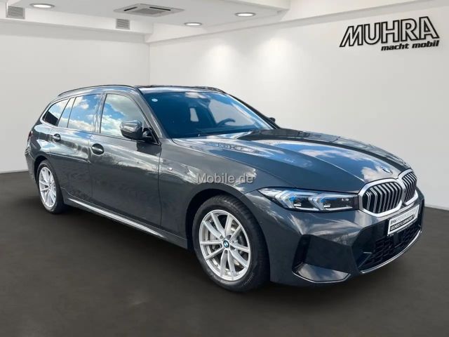 BMW 330 330d M-Sport Touring xDrive