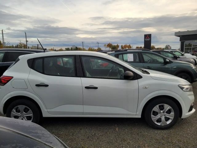 Dacia Sandero Essential