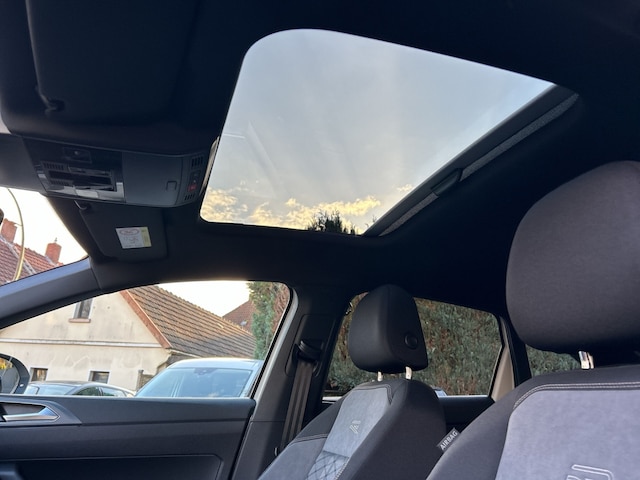 Volkswagen Taigo DSG R-Line